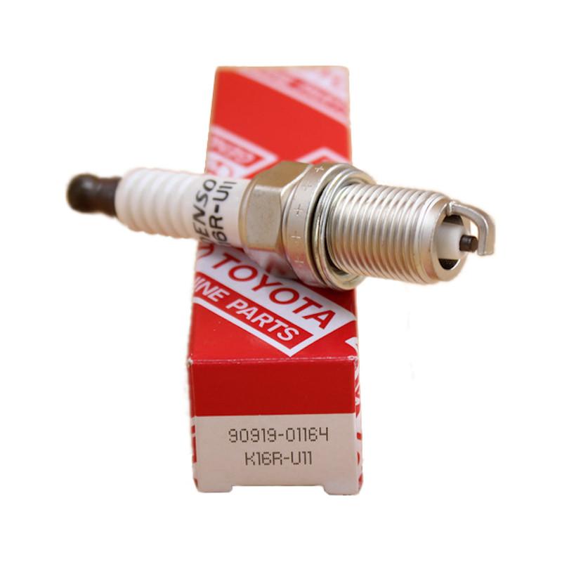 طقم بوجيهات تويوتا اصلي